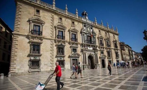 Juzgan a una pareja por haber esclavizado a mujeres extranjeras para prostituirlas en un burdel en Armilla