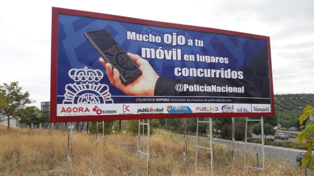 La noche en la que vuelan los móviles