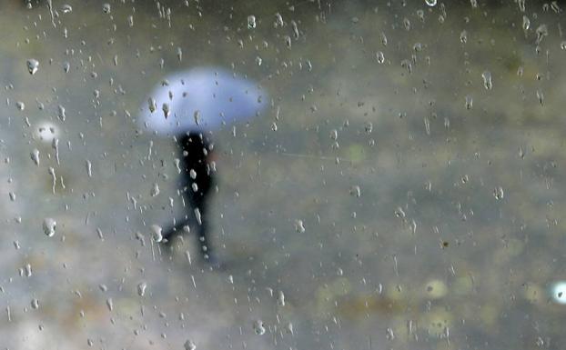 Ampliada hasta las 18.00 horas la máxima alerta por la gota fría en varios puntos de Andalucía