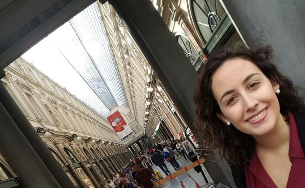 «Tengo un trabajo que me llena y un hogar: soy muy feliz en Bruselas y no me planteo volver a Granada»