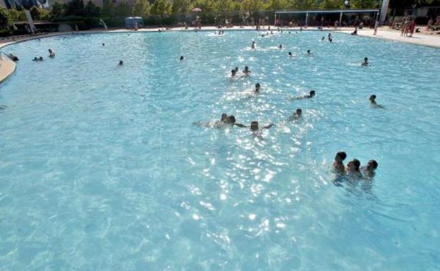 Muere ahogado un niño de 5 años en una piscina de Nerja