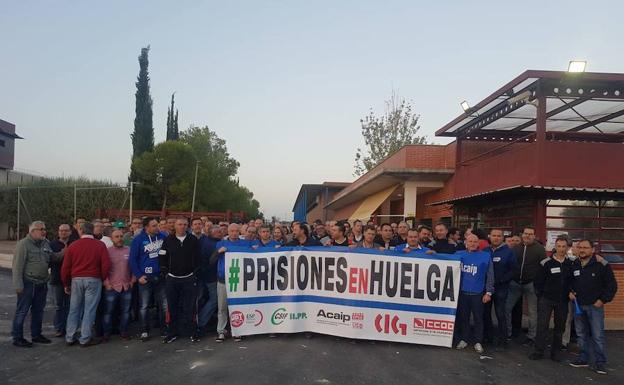 Éxito de la huelga de funcionarios de prisiones en Jaén