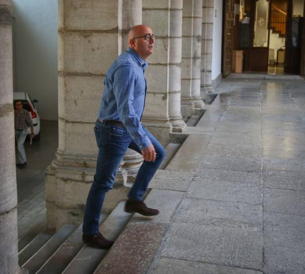 El Tribunal Supremo revoca la condena del exalcalde Gójar porque no hubo delito