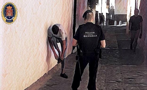 La Policía Local de Granada detiene a un menor por el robo de un teléfono móvil