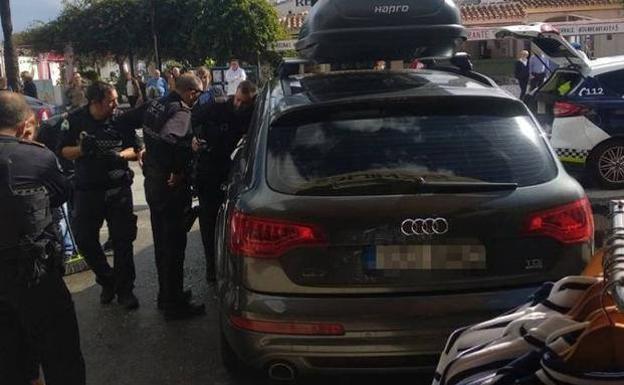 Un niño de dos años queda atrapado en un coche de forma accidental