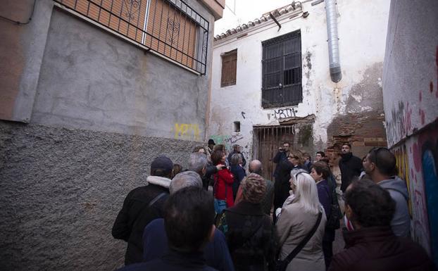 Una ruta descubre los secretos del barrio del Manjón, el corazón del Motril musulmán