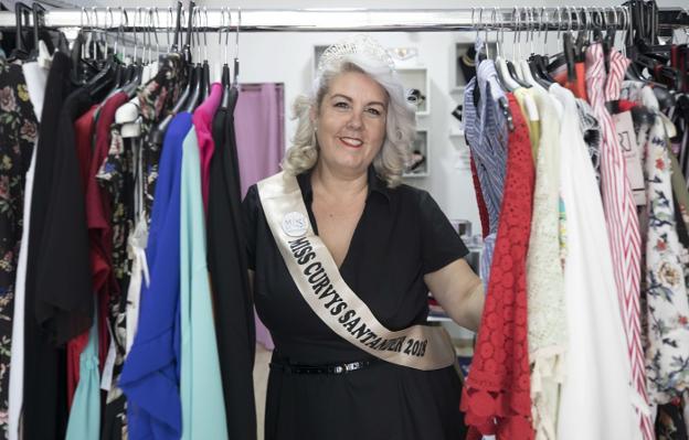 «Soy modelo con 42 años y una talla 48»