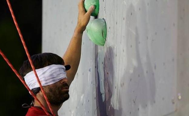 Javier Aguilar, Eduardo Luna y Eva Isidoro, la valentía para escalar y saltar las trampas de la vida