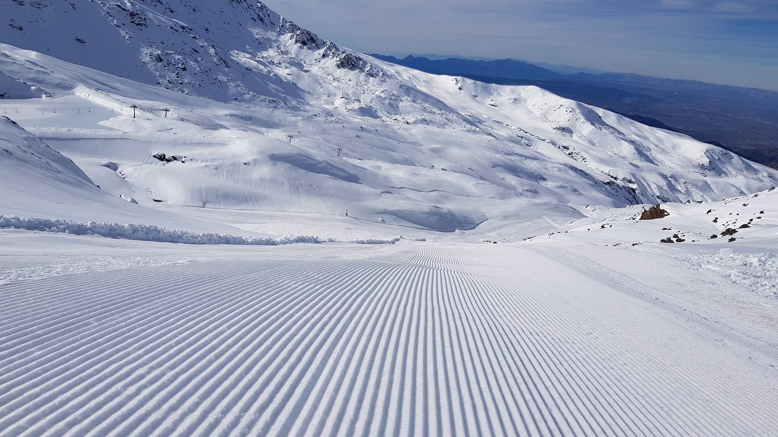 La zona de La Laguna, lista para su apertura en Sierra Nevada