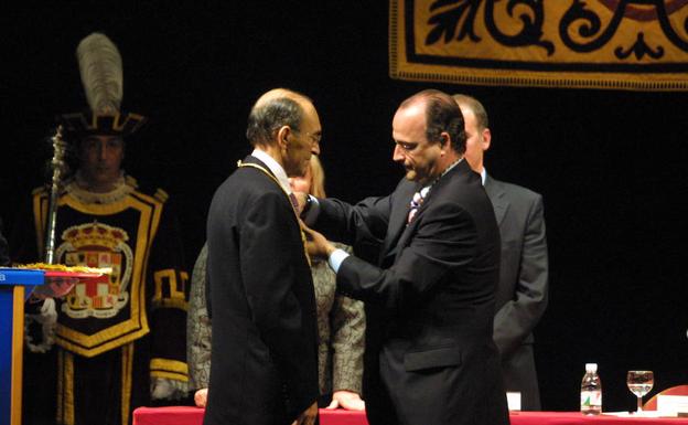 Pacheco: «Almería tendrá siempre una deuda de gratitud con él»