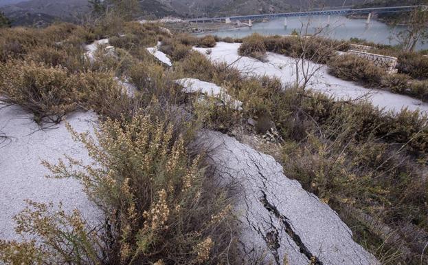 El mirador perdido de la N-323