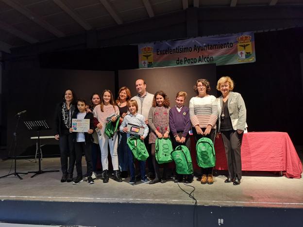 Pozo Alcón acoge la entrega de premios 'Solidaridad en Letras'