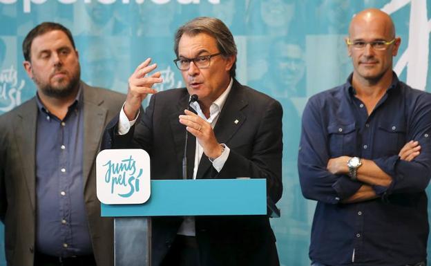 Los expresidentes piden el fin de la huelga de hambre