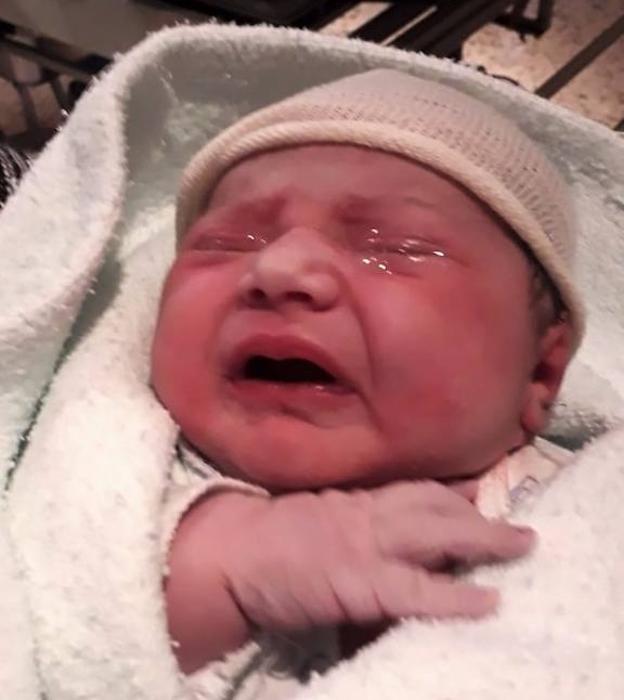 Amara, primer bebé jienense del año 'con prisa'