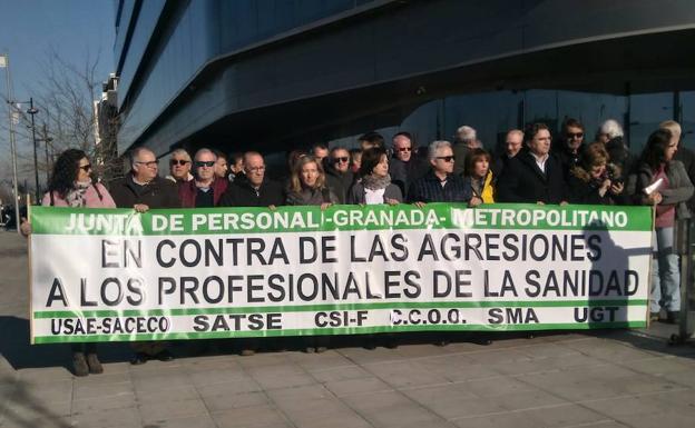 «Tenemos miedo, algunos pacientes han perdido el respeto hacia los médicos»