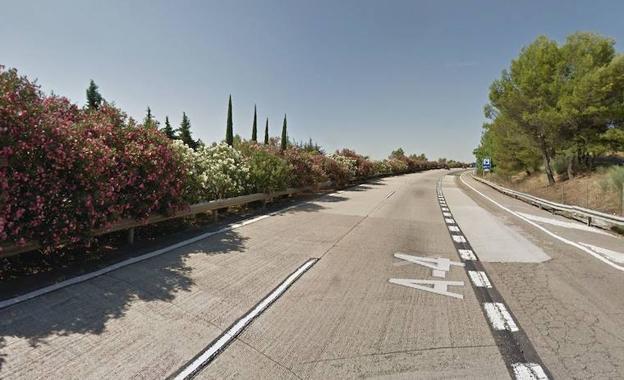 Muere un motorista en la A-4 a su paso por La Carolina