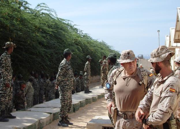 El equipo de adiestramiento en Somalia, liderado por España, forma más de 500 soldados somalíes en 2018