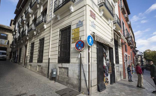 La empresa de transporte Uber iniciará su actividad en Granada el próximo martes