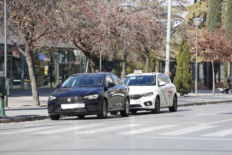 Los coches de Uber ya circulan por Granada