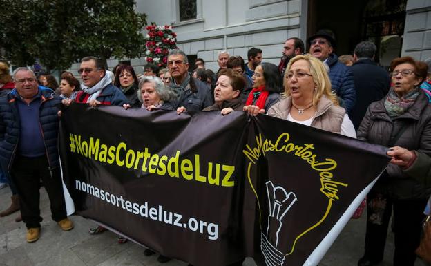 Vecinos de Zona Norte se manifestarán contra los cortes de luz la próxima semana