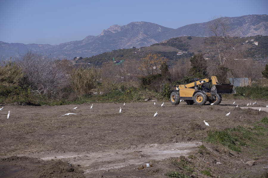 La maquinaria en los terrenos del CATE genera dudas: el puerto dice que habrá aparcamientos