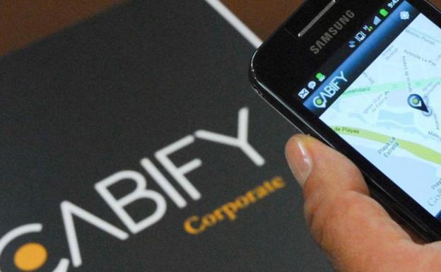 Uber y Cabify, obligadas a notificar todos sus viajes a un registro público desde el 1 de marzo