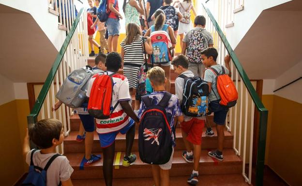 Diez mil alumnos granadinos podrán unirse al programa de refuerzo de la nueva Junta