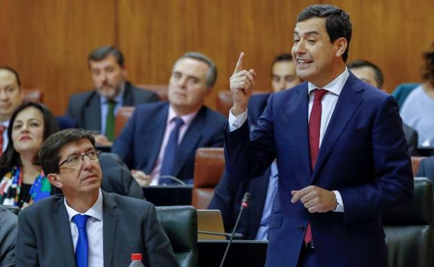 Moreno anuncia la ampliación de la tarifa plana de 50 euros para autónomos a 24 meses