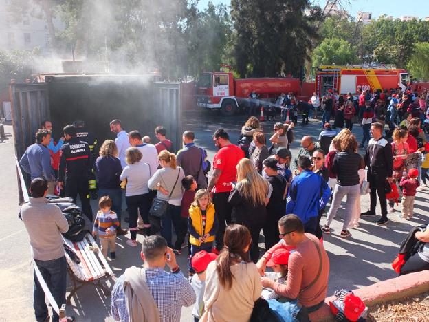 Un domingo en familia 'apagando fuegos'