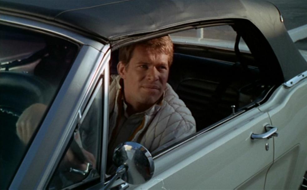 'El héroe anda suelto', cuando la realidad es más terrorífica que una película