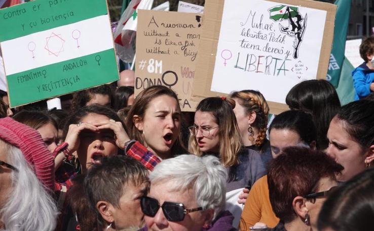La manifestación por el 8M corta Gran Vía