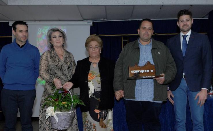 Gala de homenaje a las mujeres en Lanjarón