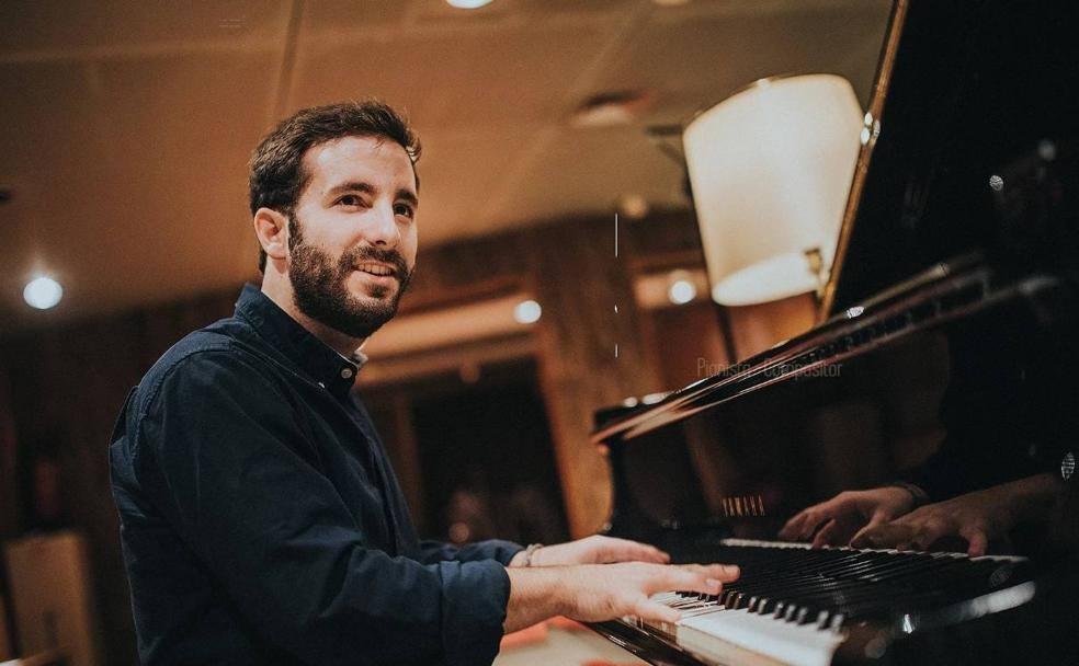 25 años tocando las teclas de la felicidad