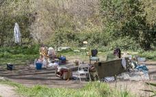 Ayuntamiento, Junta y Gobierno se culpan de la 'okupación' del Darro