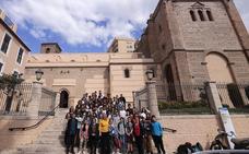 Estudiantes franceses y del instituto La Zafra visitan el Ayuntamiento de Motril