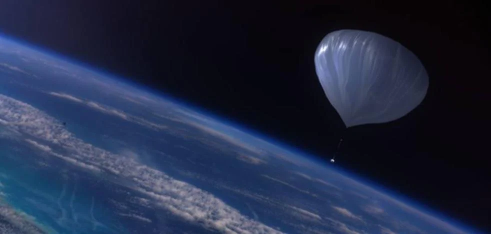 Viajar al espacio en cinco horas: los secretos del globo granadino