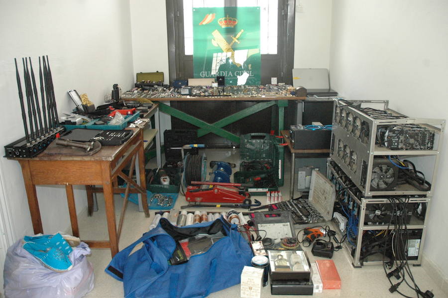 Les bastaban 30 segundos para robar en establecimientos de La Alpujarra de Granada y Almería