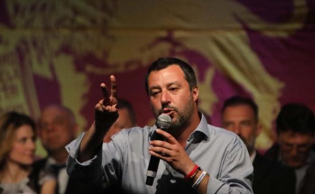 La victoria en las elecciones regionales impulsa a Salvini de cara a las europeas
