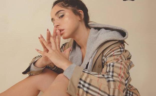 Lola Índigo vuelve a Granada con la promesa de hacer algo «muy especial»