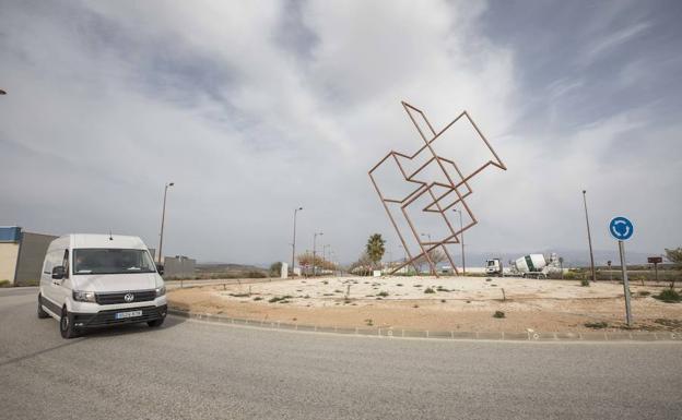 El acelerador de partículas consigue los primeros 32 millones de euros