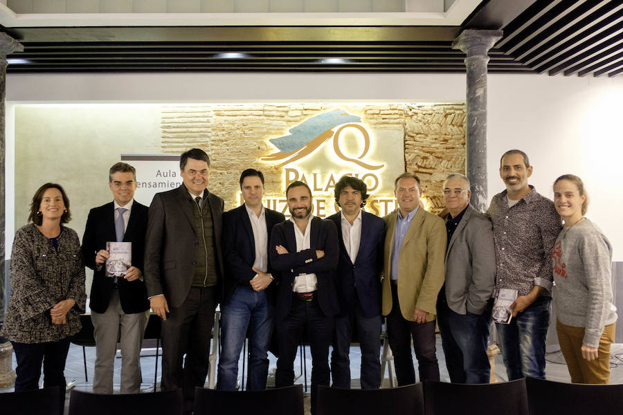 Las fotos de la presentación de la novela de Quico Chirino en Motril