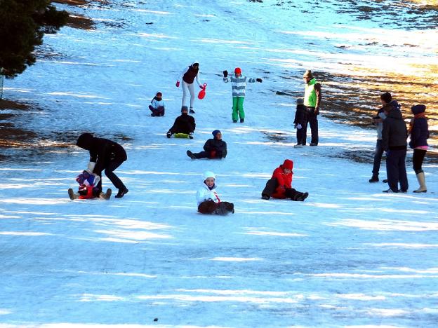Estudian usos alternativos para La Ragua por la falta de nieve