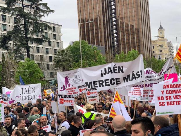 Jaén clama brava por su futuro