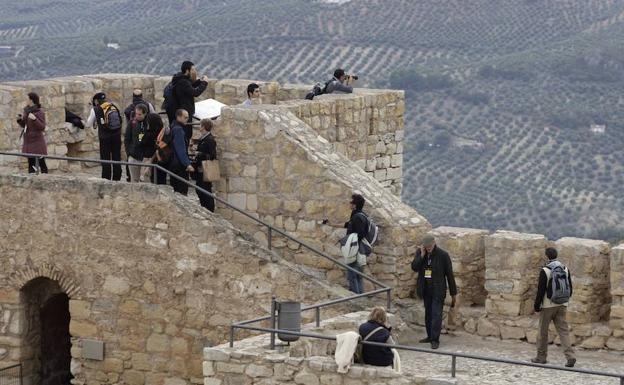 Más horario y personal, ante la «buena» Semana Santa turística