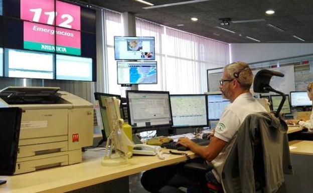 Un hombre resulta herido en un accidente entre un tractor y una vagoneta en Begíjar