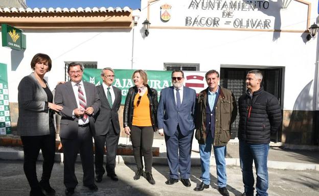 La población de Bácor-Olivar dispone de servicios bancarios por primera en su historia