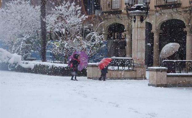 Aviso amarillo por fuertes nevadas en Guadix, Baza y la Alpujarra para viernes y sábado