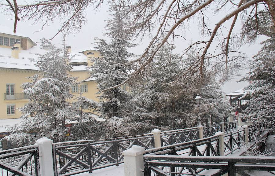 La nieve vuelve a Sierra Nevada