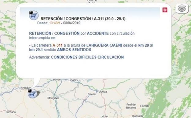 Reabierta la A-311 en Lahiguera tras la retirada de un camión atravesado en la carretera