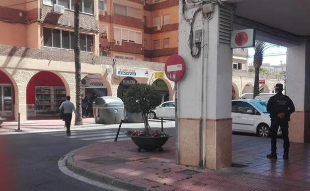 La Policía Local detiene a varias personas en Oliveros tras tres días de operativa especial